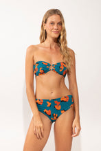 Załaduj obraz do przeglądarki galerii, Model Front: Rio De Sol Bas Bottom Luma Amy
