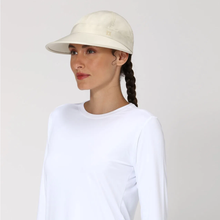 Załaduj obraz do przeglądarki galerii, Image 02: Uv Line Casquette Visor Nice Fem Sand Upf50+
