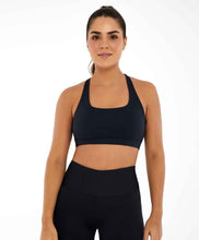 Załaduj obraz do przeglądarki galerii, Model Front: Alto Giro Fitness Haut Top Hyper Costas Cruzadas Preto
