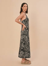 Załaduj obraz do przeglądarki galerii, Image 02: Uv Line Vêtement De Plage High-Neck Dress Asas Upf50+
