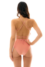 Załaduj obraz do przeglądarki galerii, Model Back: Rio De Sol Une Pièce Rose New Vegas
