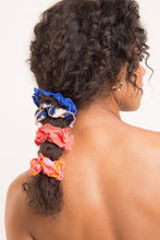 Załaduj obraz do przeglądarki galerii, Image 02: Rio De Sol Chouchou Malibu-Nina Scrunchie
