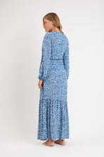 Załaduj obraz do przeglądarki galerii, Model Back: Rio De Sol Vêtement De Plage Chuva Long Dress Verona
