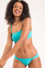 Załaduj obraz do przeglądarki galerii, Image 04: Rio De Sol Ensemble Set Nanai Bandeau-Reto Mel-Comfy
