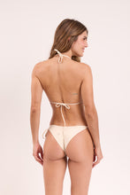 Załaduj obraz do przeglądarki galerii, Model Back: Rio De Sol Ensemble Set Touch-Natural Tri-Inv Cheeky-Tie
