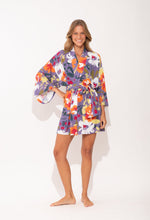 Załaduj obraz do przeglądarki galerii, Image 08: Rio De Sol Robe De Plage Garden-Flower Kimono
