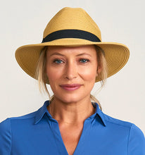 Załaduj obraz do przeglądarki galerii, Model Front: Uv Line Chapeau Panama Hat Shanghai Imp Uni Sand Black Upf50+
