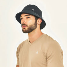 Załaduj obraz do przeglądarki galerii, Image 02: Uv Line Bob Hat Toronto Colors Masc Black Upf50+
