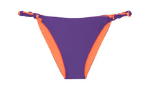 Załaduj obraz do przeglądarki galerii, Product Front: Rio De Sol Bas Bottom Amuleto Essential-Rev
