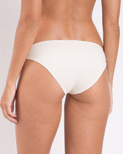 Załaduj obraz do przeglądarki galerii, Image 06: Rio De Sol Bas Bottom Malibu-Natural Essential-Comfy

