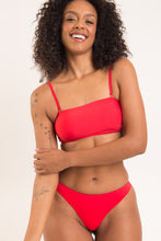 Załaduj obraz do przeglądarki galerii, Image 09: Rio De Sol Haut Top Rouge Bandeau-Reto
