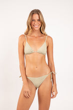 Załaduj obraz do przeglądarki galerii, Model Front: Rio De Sol Bas Bottom Brisa-Pistache Ibiza-Comfy
