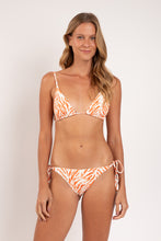 Załaduj obraz do przeglądarki galerii, Model Front: Rio De Sol Bas Bottom Sahari Ibiza-Comfy
