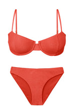 Załaduj obraz do przeglądarki galerii, Product Front: Rio De Sol Ensemble Set Malibu-Chili Balconet Essential-Comfy
