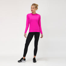 Załaduj obraz do przeglądarki galerii, Model Front: Uv Line T-Shirt Camiseta Uv X Pro Ml Rosa Upf50+
