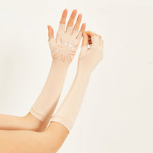Załaduj obraz do przeglądarki galerii, Image 04: Uv Line Gants Long Gloves Uni Beige Upf50+
