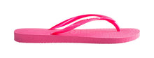 Załaduj obraz do przeglądarki galerii, Model Back: Havaianas Tongs Slim Shocking Pink
