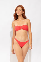 Załaduj obraz do przeglądarki galerii, Model Front: Rio De Sol Bas Bottom Cali-Flamingo Leblon
