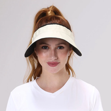 Załaduj obraz do przeglądarki galerii, Model Front: Uv Line Visière Visor Bali Fem Sand Black Upf50+
