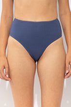 Załaduj obraz do przeglądarki galerii, Gallery: Rio De Sol Bas Bottom Carmel-Blue Hotpants
