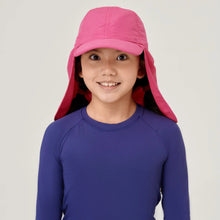 Załaduj obraz do przeglądarki galerii, Model Front: Uv Line Casquette Legionario Teens Pink Upf50+
