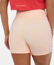 Załaduj obraz do przeglądarki galerii, Model Back: Alto Giro Fitness Bas Bermuda Blackout Bio Listras Coral Relax
