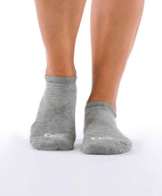 Załaduj obraz do przeglądarki galerii, Model Front: Alto Giro Fitness Bas Kit Meias Feminina Dv
