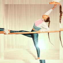 Załaduj obraz do przeglądarki galerii, Image 04: Alto Giro Fitness Bas Legging Atlanta Fitas Refletivas Verde Strong
