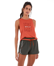 Załaduj obraz do przeglądarki galerii, Model Front: Alto Giro Fitness Haut Regata Alto Giro Skin Fit Sport Way Com Degradê
