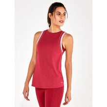 Załaduj obraz do przeglądarki galerii, Model Front: Alto Giro Fitness Haut Regata Speed Soul Eco Recortes Frisos Vermelho Power
