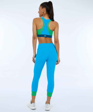 Załaduj obraz do przeglądarki galerii, Image 04: Alto Giro Fitness Haut Top Blackout Decote Alto Recortes Azul Vivid
