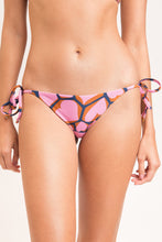 Załaduj obraz do przeglądarki galerii, Bottom Amore-Pink Lacinho
