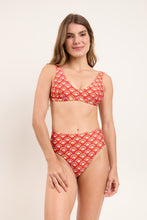 Załaduj obraz do przeglądarki galerii, Bottom Floral-Scales Hotpants
