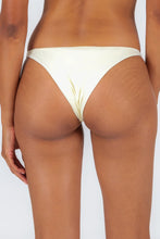 Załaduj obraz do przeglądarki galerii, Bottom Off-White Leblon
