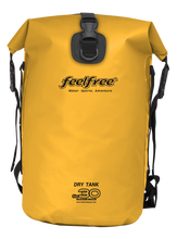 Załaduj obraz do przeglądarki galerii, Model Front: Feelfree Sac De Plage Dry Tank 30L Yellow
