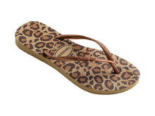Załaduj obraz do przeglądarki galerii, Model Front: Havaianas Tongs Slim Animals Beige

