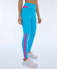 Załaduj obraz do przeglądarki galerii, Legging Hyper Detalhe Cos Azul Scuba
