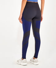 Załaduj obraz do przeglądarki galerii, Legging Sem Costura Emana Bicolor Preto

