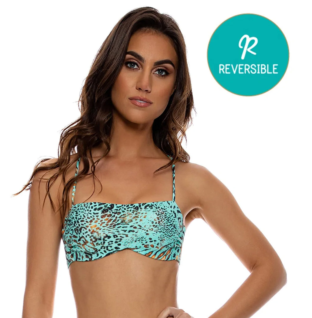 Model Front: Luli Fama Haut Top Square Animale Aqua