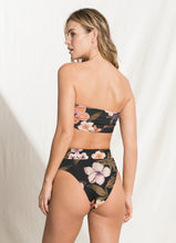 Załaduj obraz do przeglądarki galerii, Model Back: Maaji Haut Top Irene Suzy Q Aloha
