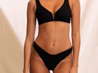 Załaduj i odtwarzaj film w przeglądarce Gallery, Video: Maaji Haut Top Victory Splendour Black
