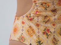 Załaduj i odtwarzaj film w przeglądarce Gallery, Video: Rio De Sol Une Pièce Mosaico Maeve
