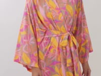 Załaduj i odtwarzaj film w przeglądarce Gallery, Video: Rio De Sol Robe De Plage Lyla Kimono
