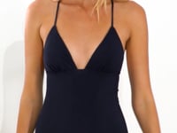 Załaduj i odtwarzaj film w przeglądarce Gallery, Video: Rio De Sol Une Pièce Malibu-Black Alani-Op
