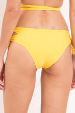 Załaduj obraz do przeglądarki galerii, Image 07: Rio De Sol Bas Bottom Amarelo Madrid

