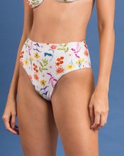Załaduj obraz do przeglądarki galerii, Image 09: Rio De Sol Bas Bottom Countryside Hotpants
