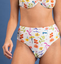 Załaduj obraz do przeglądarki galerii, Image 10: Rio De Sol Bas Bottom Countryside Hotpants
