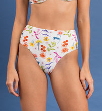 Załaduj obraz do przeglądarki galerii, Image 12: Rio De Sol Bas Bottom Countryside Hotpants
