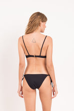 Załaduj obraz do przeglądarki galerii, Model Back: Rio De Sol Bas Bottom Dots-Black Ibiza-Comfy
