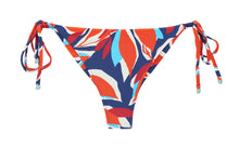 Załaduj obraz do przeglądarki galerii, Product Front: Rio De Sol Bas Bottom Leaves Cheeky-Micro
